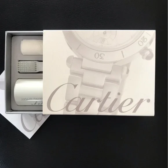 Cartier Cleaning Set - Picture 3 of 4